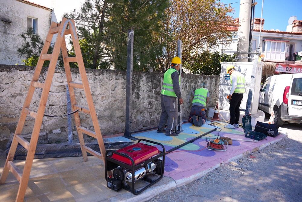 Çeşme Belediyesinden Trafik Güvenliği Için Kapsamlı Çalışma Photo 2026 05 14 11 04 47 2