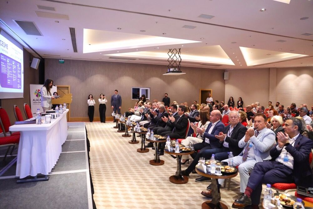 Çeşme’de Turizmin Geleceği Ortak Akılla Konuşulduphoto 2026 05 08 14 09 42