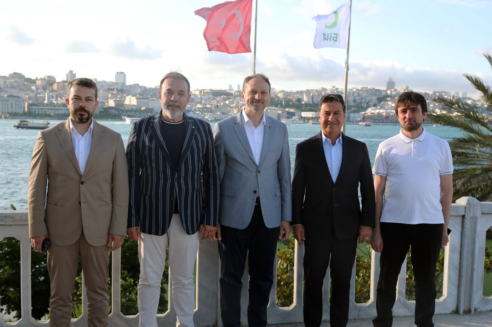 Başkan Aras’tan Bağımlılıkla Mücadelede Yeşilay’a Tam Destek (1)