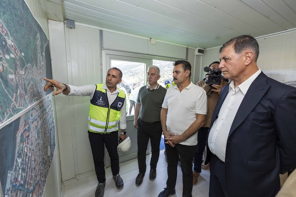 Dikili’nin Altyapısını Dev Bir Yatırımla Baştan Sona Yeniliyoruz.toplam 1 Milyar 500 Milyon Lira (2)