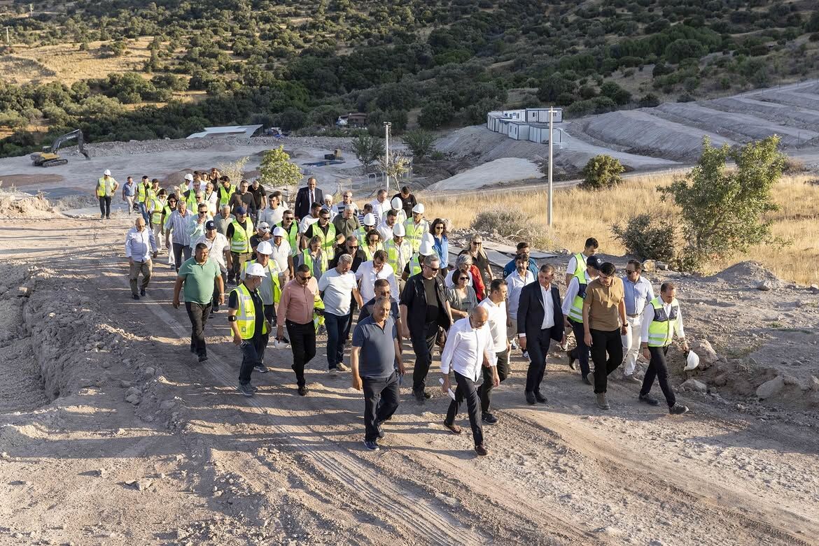 Dikili’nin Altyapısını Dev Bir Yatırımla Baştan Sona Yeniliyoruz.toplam 1 Milyar 500 Milyon Lira (4)