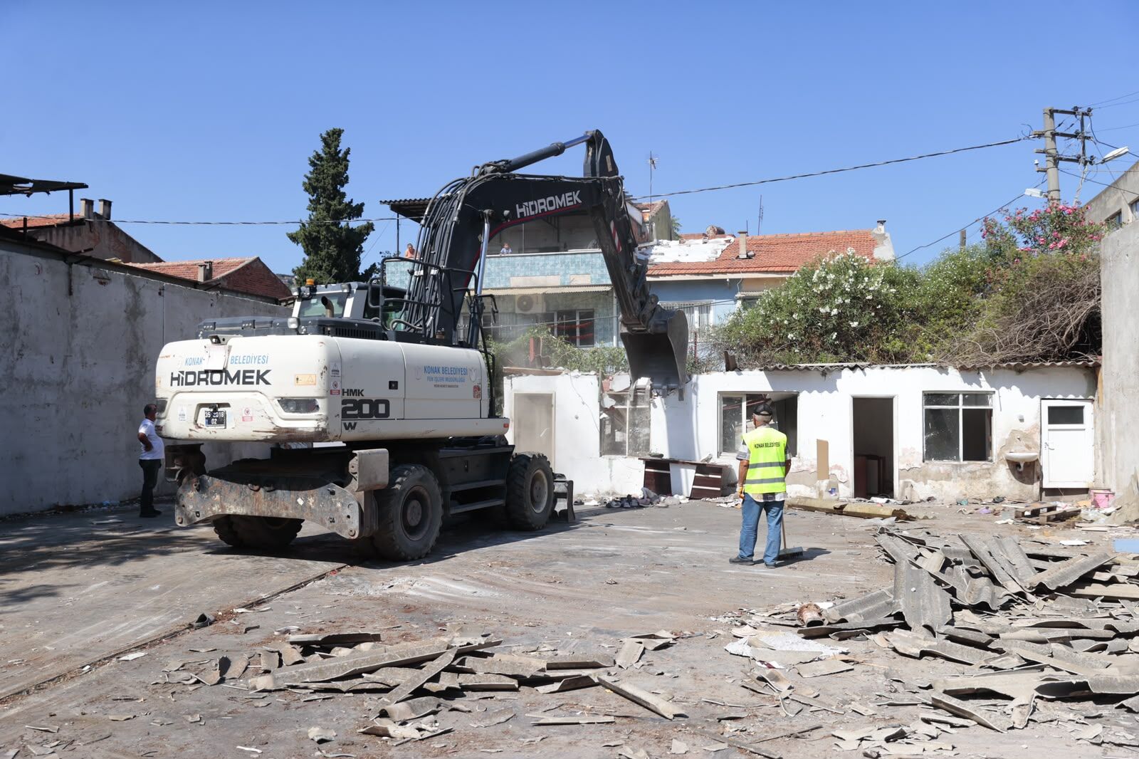 Konak Belediyesi’nden Kaçak Yapılaşmaya Sıfır Tolerans (7)