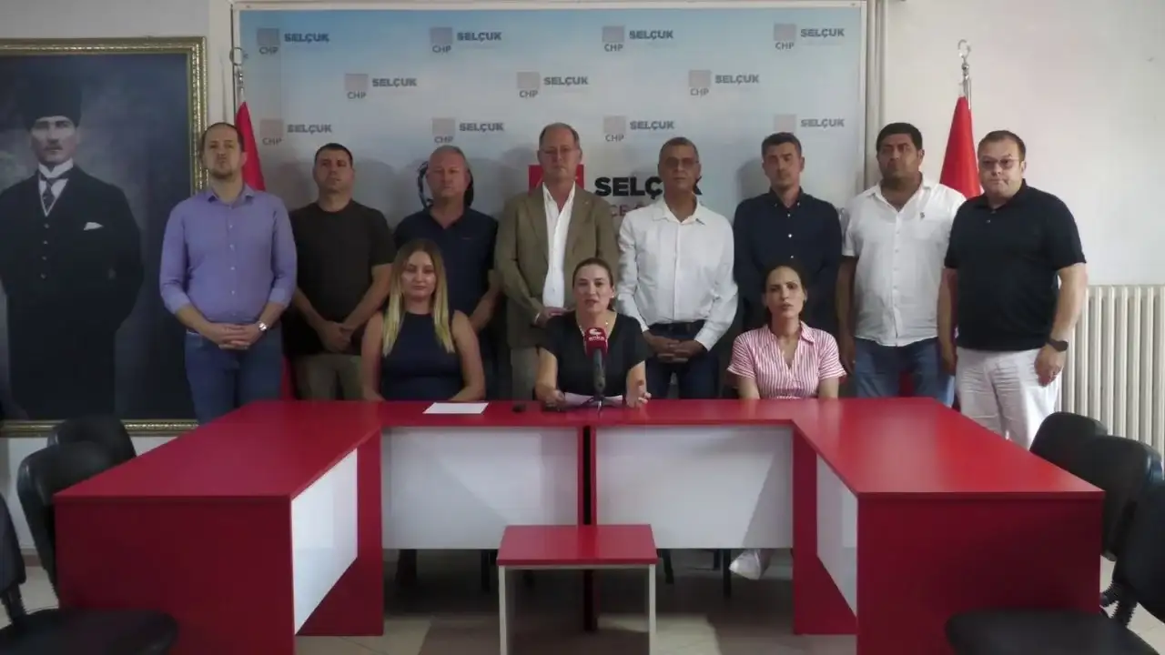 Selcuk Belediye Baskani Meclis Uyeleri